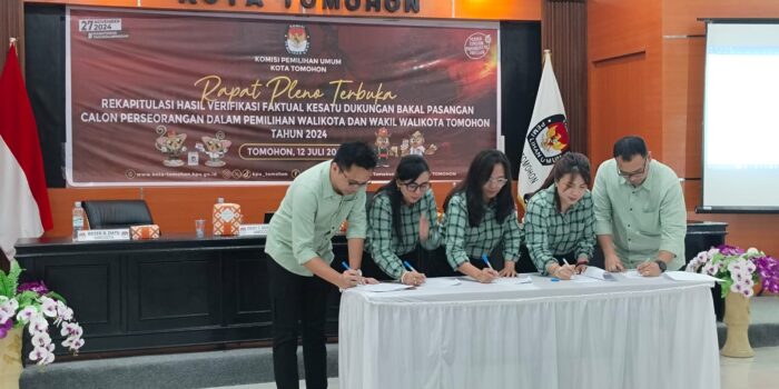 Rapat Pleno Terbuka Rekapitulasi Verfak Bapaslon Perseorangan, Pijoh : Bapaslon Telah Memenuhi Syarat 2 WhatsApp Image 2024 07 12 at 22.36.29 1