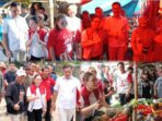 Disambut Warga Dengan Hangat, Ada Calon Wagub Sulut ADT Dan Calon Wabub Minahasa Vasung di Pasar Kawangkoan