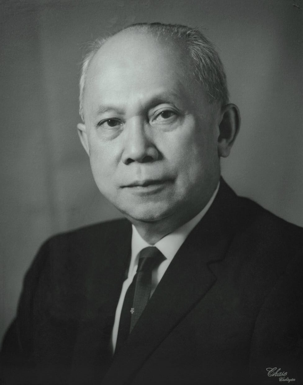 Caroll-Sendy Peringati Hari Pahlawan Tahun 2024 2 1000012317