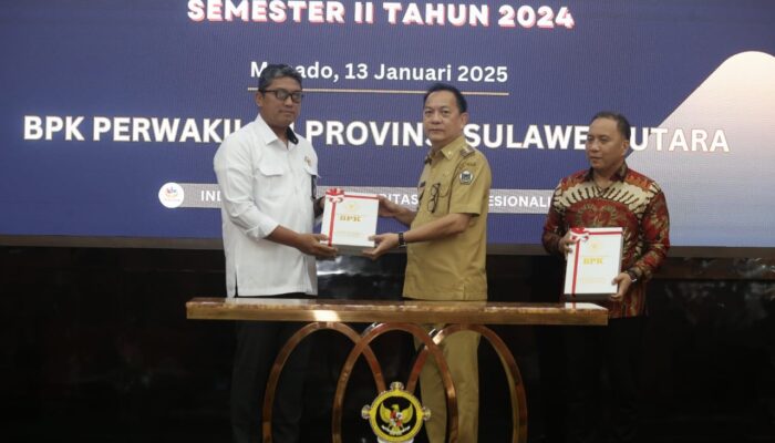 Didampingi Ketua DPRD Tomohon, Walikota Caroll Terima Hasil LHPK Semester II Tahun 2024 oleh BPK