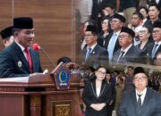 Dengarkan Pidato Gubernur YSK, Bupati dan Wakil Bupati Minahasa Hadiri Rapat Paripurna DPRD Sulut