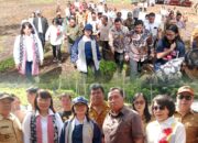 Mantapp…., Bupati Robby Dondokambey Dampingi Wamen RI Stella Christie Tinjau Lokasi Pembangunan SMA unggulan di Langowan