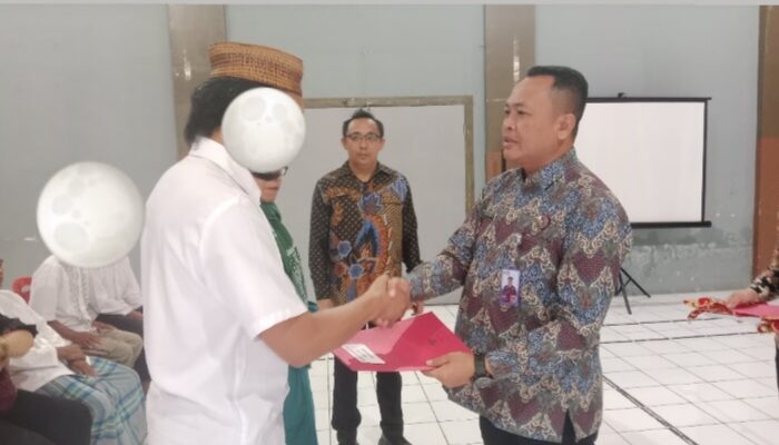 Melalui Zoom, Kalapas A. Sobirin Soleh Ikuti Pemberian Remisi Warga Binaan Jelang Hari Raya Nyepi Dan Idul Fitri