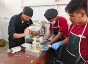 Warga Binaan Lapas Tondano Unjuk Keterampilan, Belajar Bikin Roti Bareng Instruktur Profesional