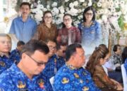 Hadiri Ibadah Syukur HUT ke-57 Sekda Minahasa Lynda Watania, RD-Vasung Ucapkan Selamat